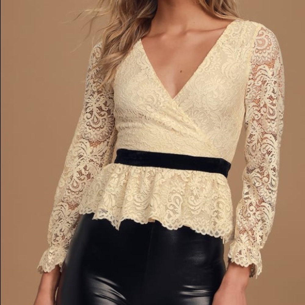 Lulus top